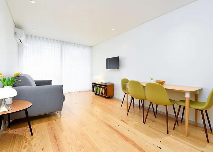 Bom Jardim Апартаменты Порту