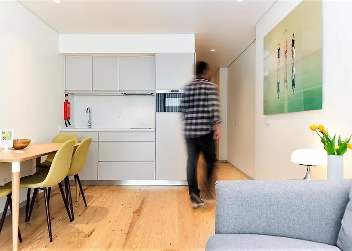 Bom Jardim Апартаменты Порту